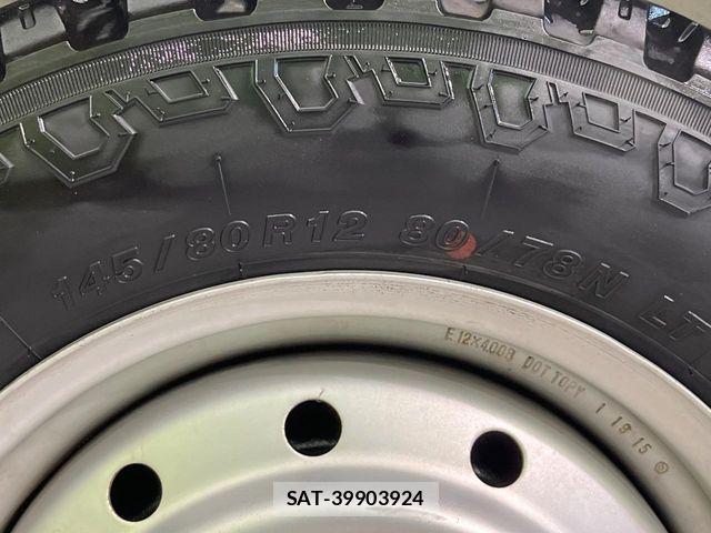 Suzuki EVERY 2015-01 7218259-17