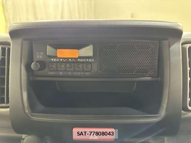 Suzuki EVERY 2017-04 7218264-12