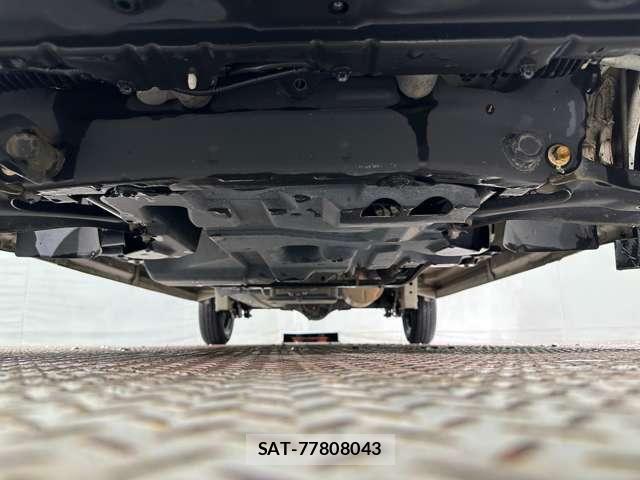 Suzuki EVERY 2017-04 7218264-27