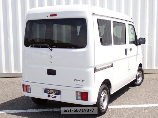 Suzuki EVERY 2022-01 7218275-2