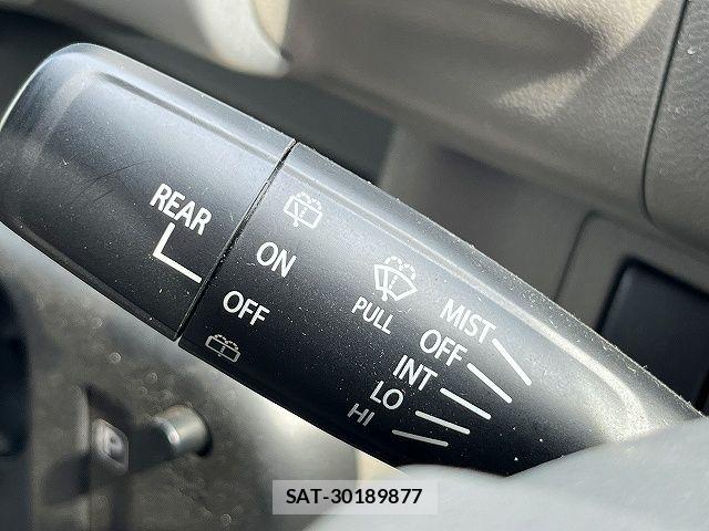 Suzuki EVERY 2020-02 7218271-17