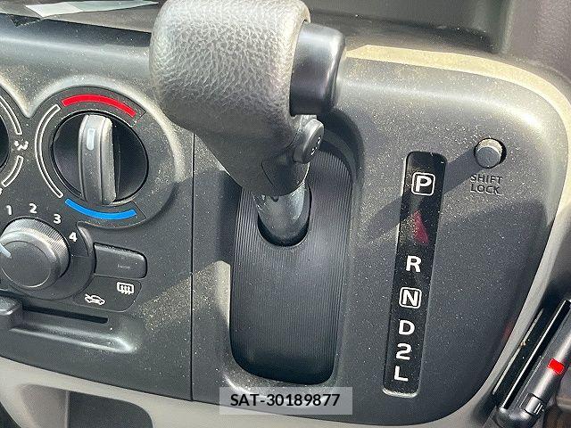 Suzuki EVERY 2020-02 7218271-19