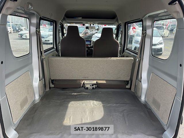 Suzuki EVERY 2020-02 7218271-21