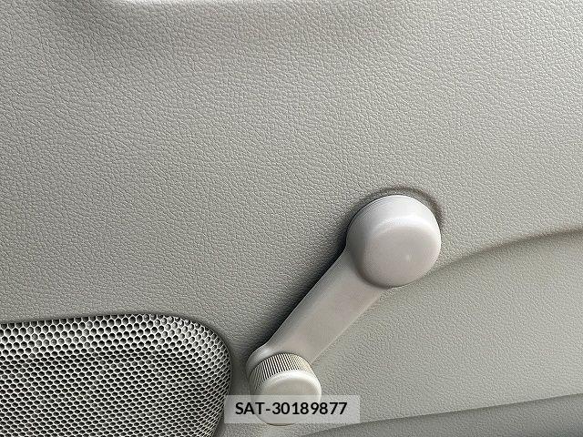 Suzuki EVERY 2020-02 7218271-22