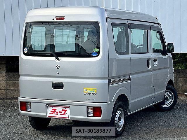 Suzuki EVERY 2020-02 7218271-2