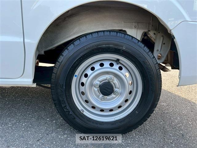 Suzuki EVERY 2022-04 7218279-10