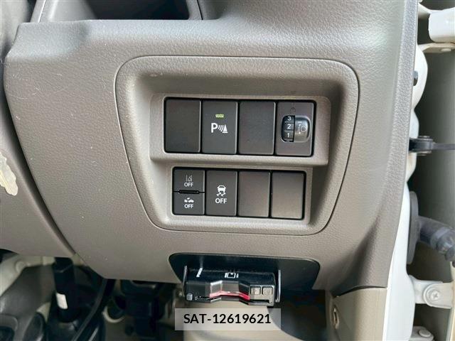 Suzuki EVERY 2022-04 7218279-23