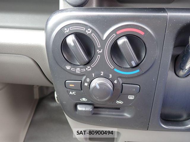 Suzuki EVERY 2021-07 7218269-5