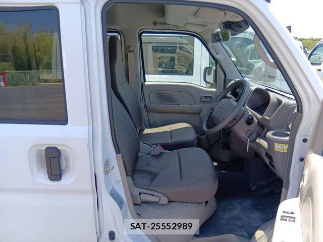 Suzuki EVERY 2022-04 7218282-3