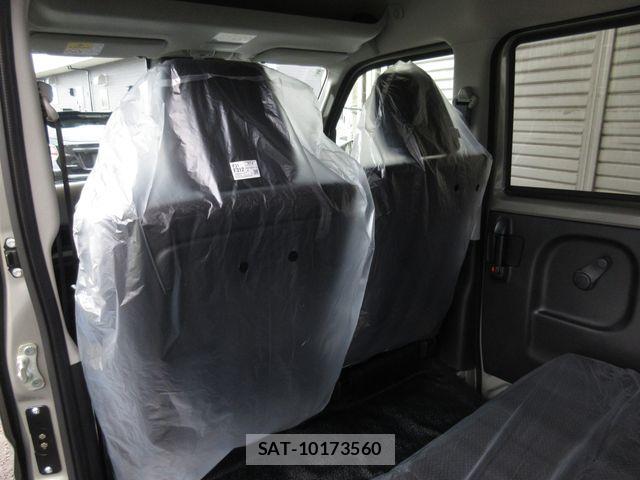 Suzuki EVERY 2026-05 7218297-13