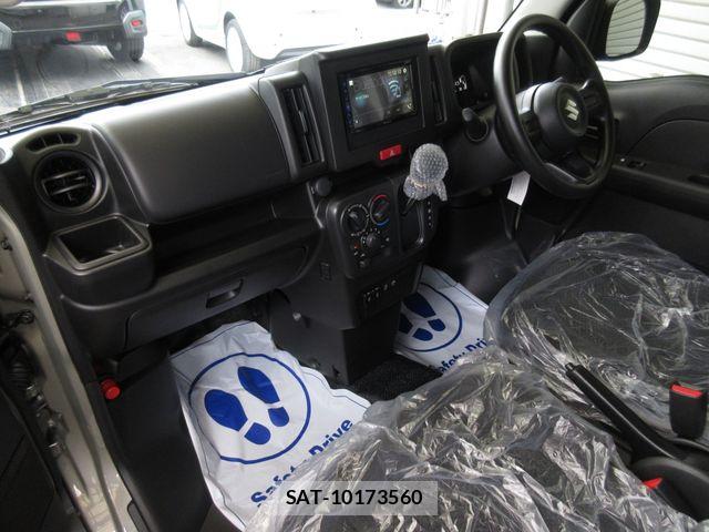 Suzuki EVERY 2026-05 7218297-15