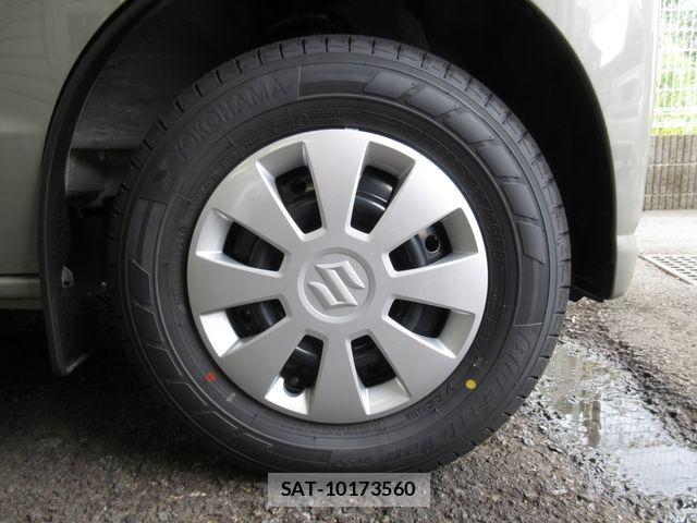 Suzuki EVERY 2026-05 7218297-4