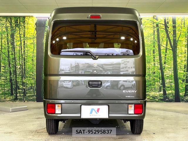 Suzuki EVERY 2022-11 7218285-13