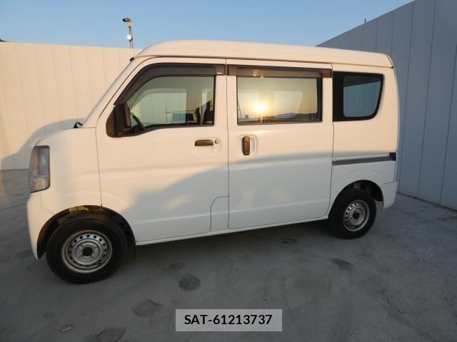 Suzuki EVERY 2018-03 7218262-10