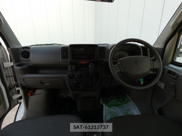 Suzuki EVERY 2018-03 7218262-11