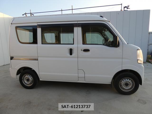 Suzuki EVERY 2018-03 7218262-14