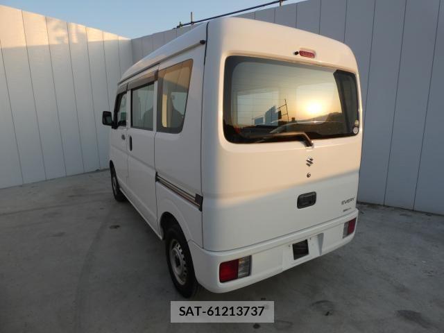 Suzuki EVERY 2018-03 7218262-2