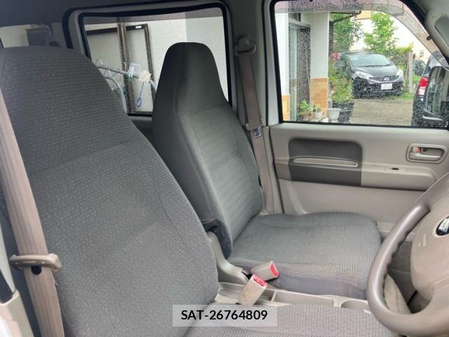 Suzuki EVERY 2010-03 7218248-9