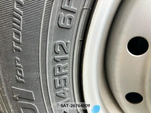Suzuki EVERY 2010-03 7218248-6