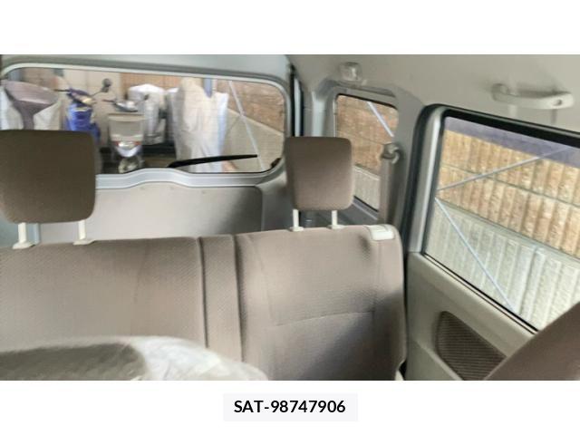 Suzuki EVERY 2016-08 7271866-20
