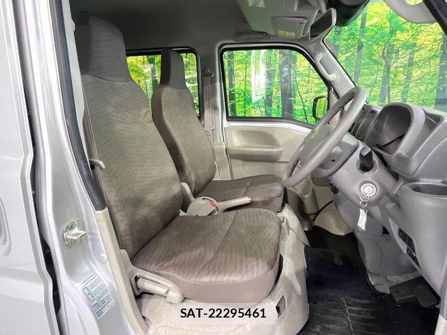 Suzuki EVERY 2025-03 7271867-7
