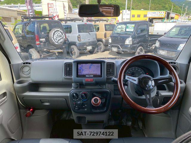 Suzuki EVERY 2018-12 7326982-9