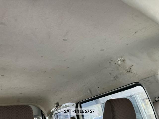 Suzuki EVERY 2016-01 7326993-24