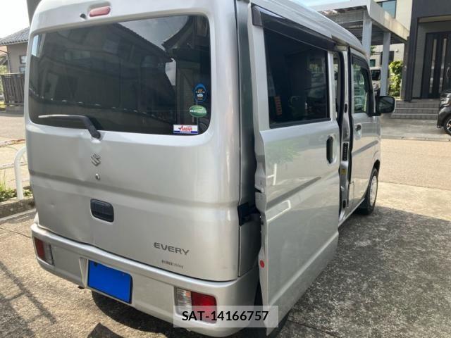 Suzuki EVERY 2016-01 7326993-4