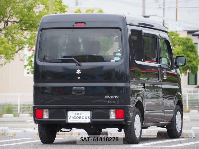 Suzuki EVERY 2017-10 7326990-12