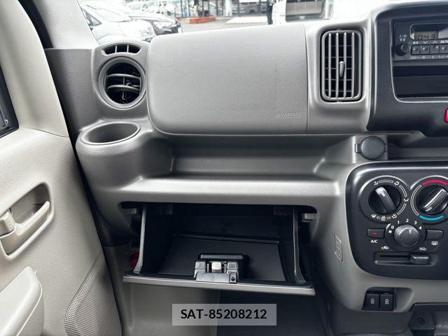 Suzuki EVERY 2022-02 7218274-9