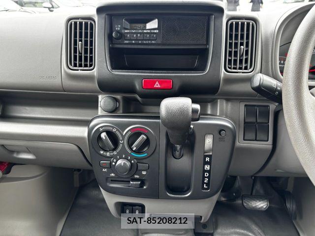 Suzuki EVERY 2022-02 7218274-7
