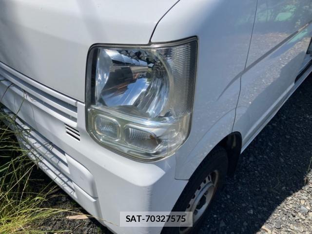 Suzuki EVERY 2015-06 7326991-2