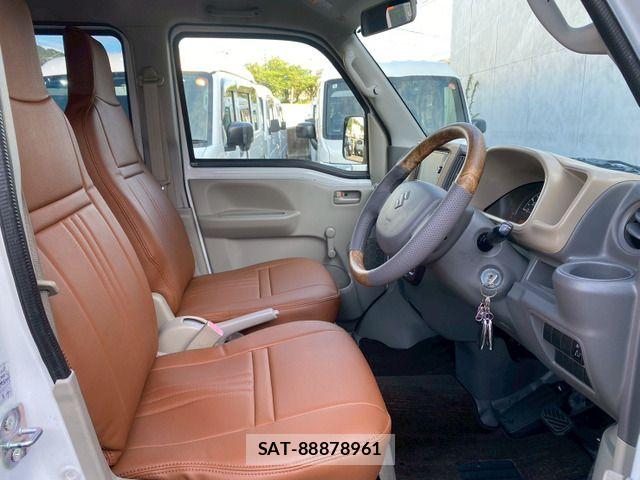 Suzuki EVERY 2016-03 7326980-11