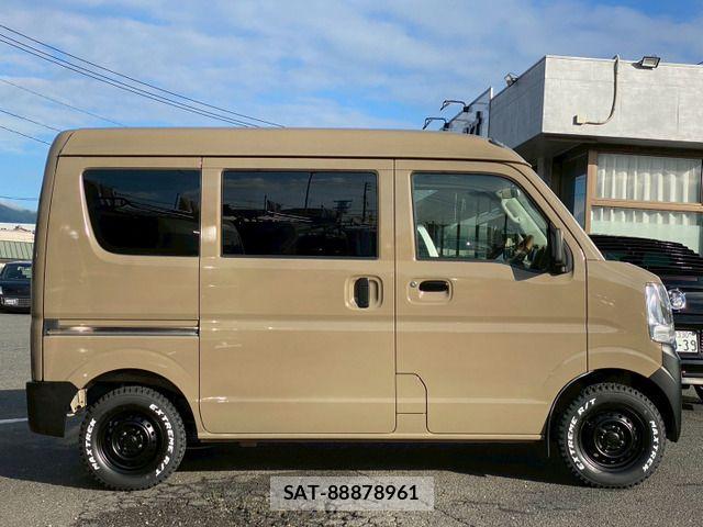 Suzuki EVERY 2016-03 7326980-4