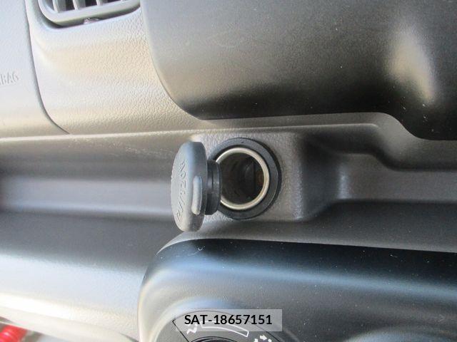 Suzuki EVERY 2022-05 7326988-11