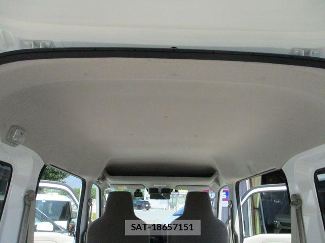 Suzuki EVERY 2022-05 7326988-23
