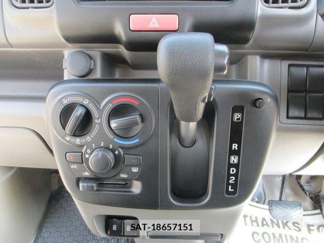Suzuki EVERY 2022-05 7326988-6