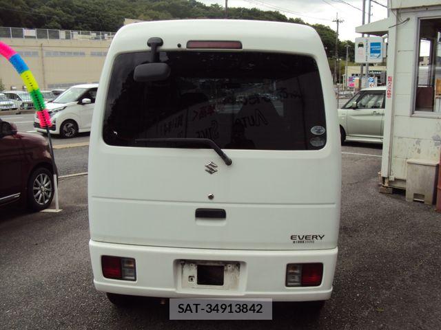 Suzuki EVERY 2011-08 7326985-3