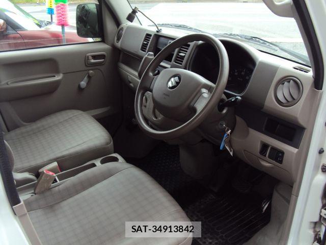 Suzuki EVERY 2011-08 7326985-6