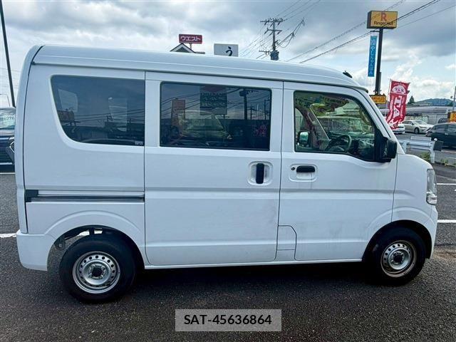 Suzuki EVERY 2022-05 7326981-25