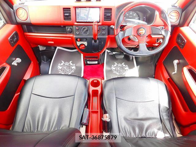 Suzuki EVERY 2011-09 7326986-23