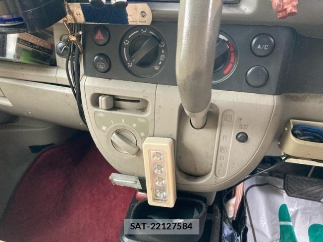 Suzuki EVERY 2011-11 7357695-15