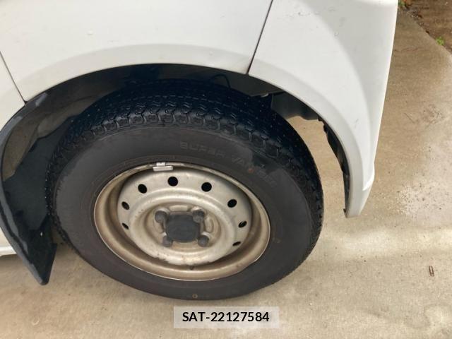 Suzuki EVERY 2011-11 7357695-2