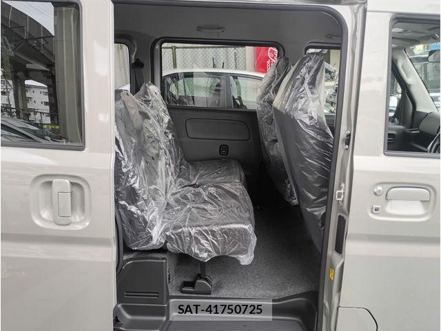 Suzuki EVERY 2026-05 7357689-12