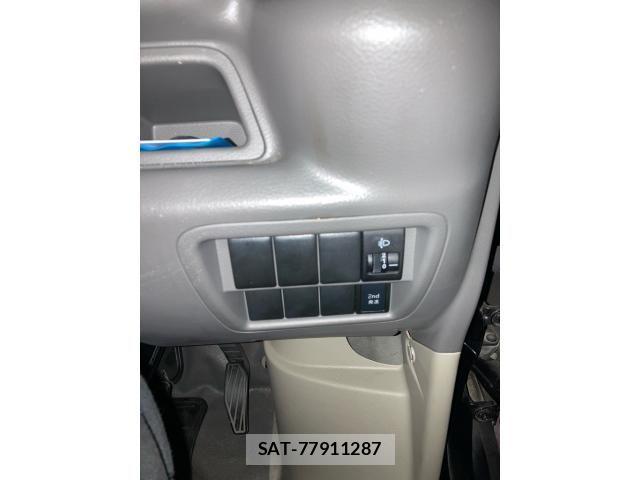 Suzuki EVERY 2016-03 7357692-8