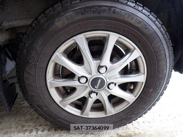 Suzuki EVERY 2015-06 7357682-19