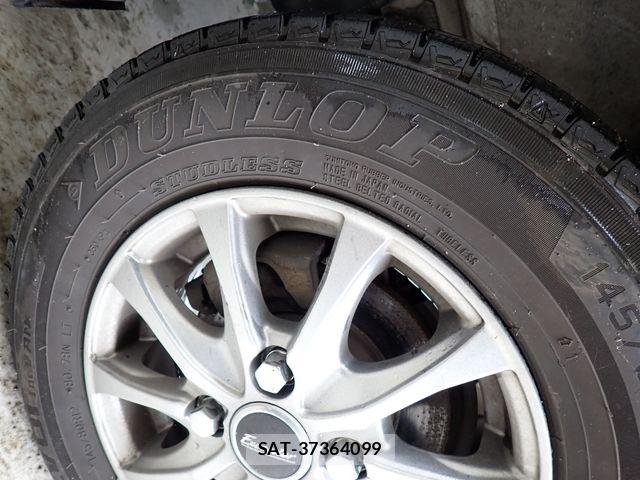 Suzuki EVERY 2015-06 7357682-21