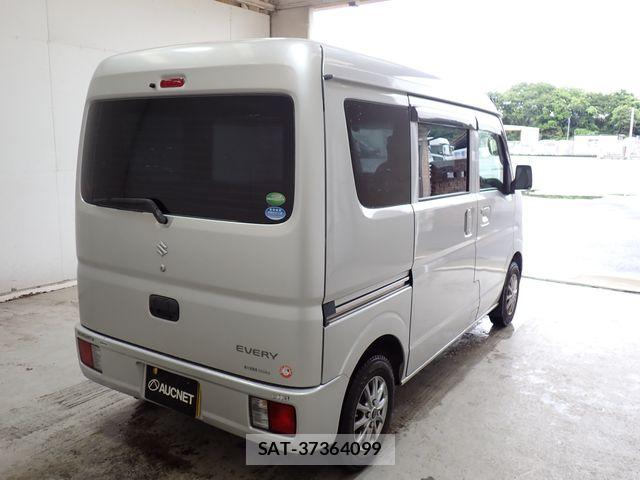Suzuki EVERY 2015-06 7357682-7