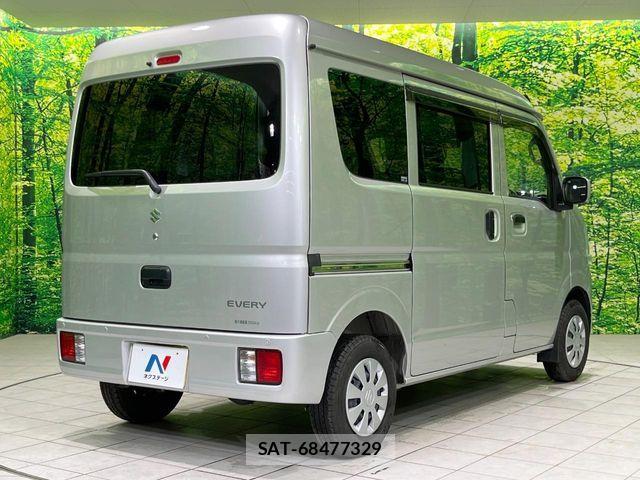 Suzuki EVERY 2023-01 7357688-17