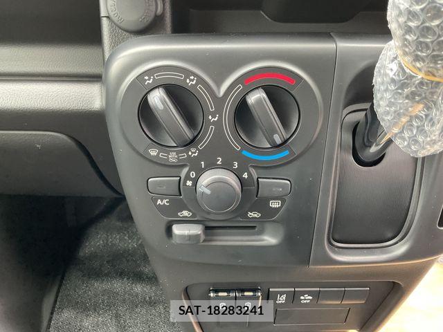 Suzuki EVERY 2026-06 7357693-15